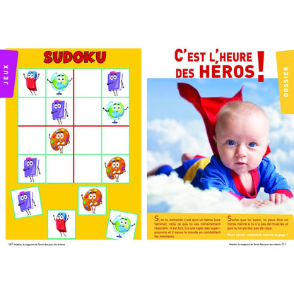 Bébé en costume de super-héros rouge et bleu, sudoku enfant avec dessins animés colorés